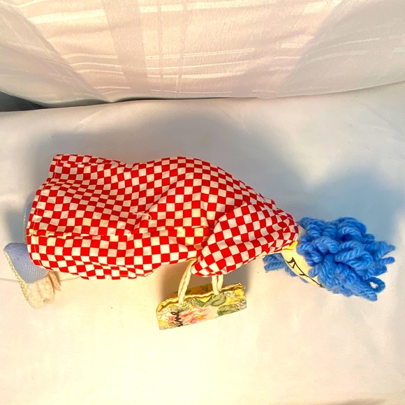 Vintage Hallmark Maxine Soft Doll Missing Her Don’t Worry Be Crabby Pin - Picture 5 of 12